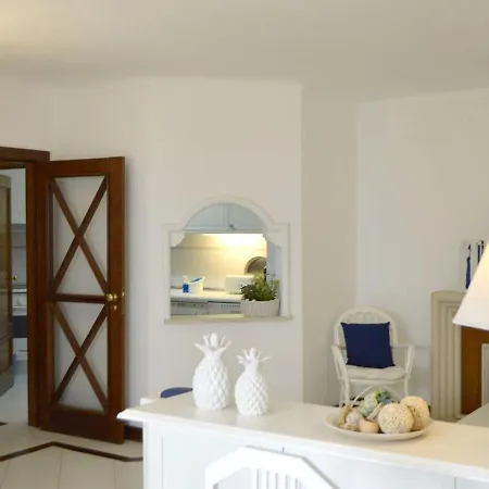 Apartment Av. Tivoli Апартаменты *